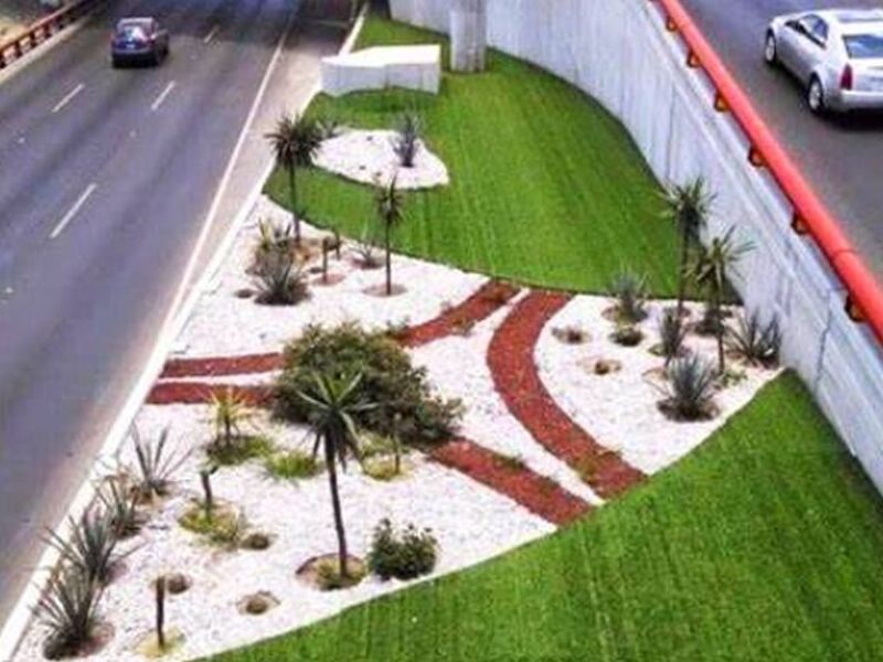 PODA, PERFILADO, INSTALACIÓN DE NATURALEZA.
