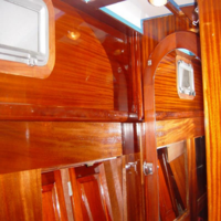 Barnizado, muebles de madera