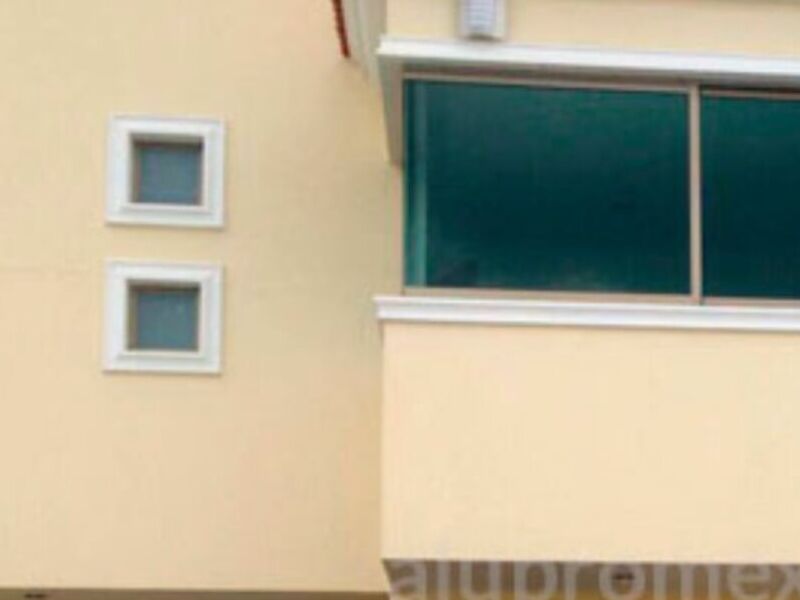 Ventana corrediza y fijos vidrio México