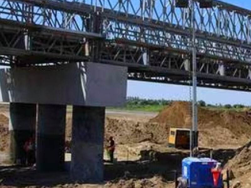 Construccion puentes Tampico