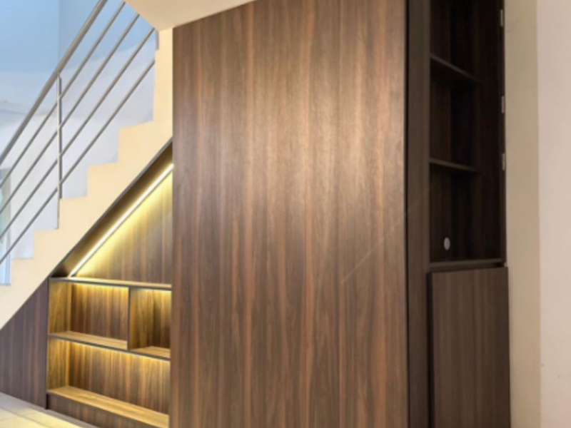 MUEBLE BAJO ESCALERAS MORELOS