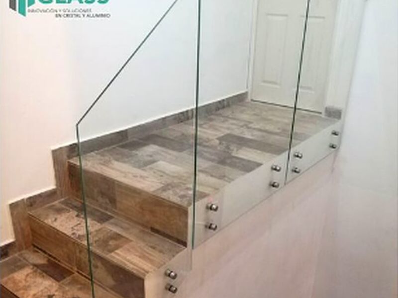 Barandal cristal templano México