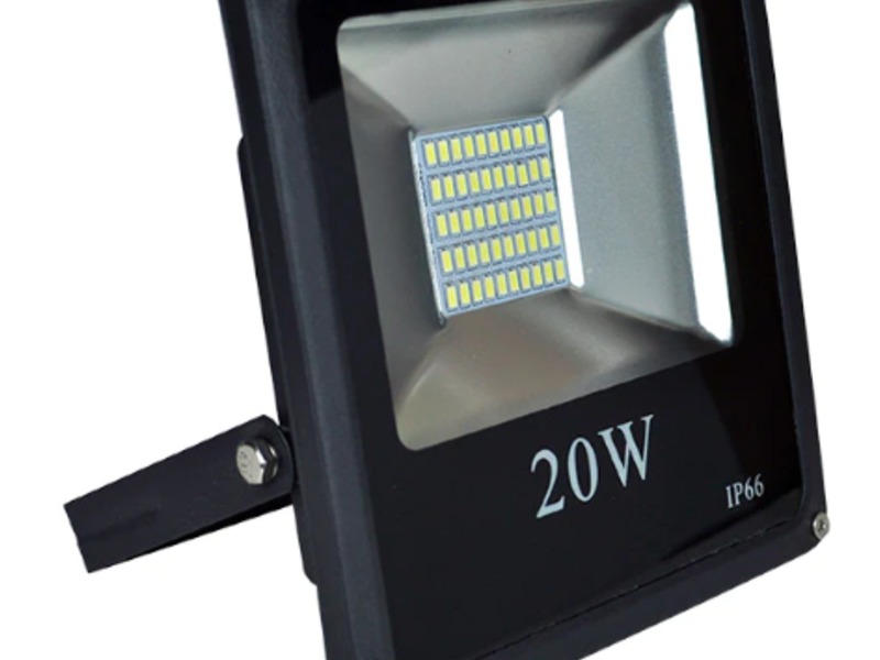 Reflector de luz led blanca 20w CDMX