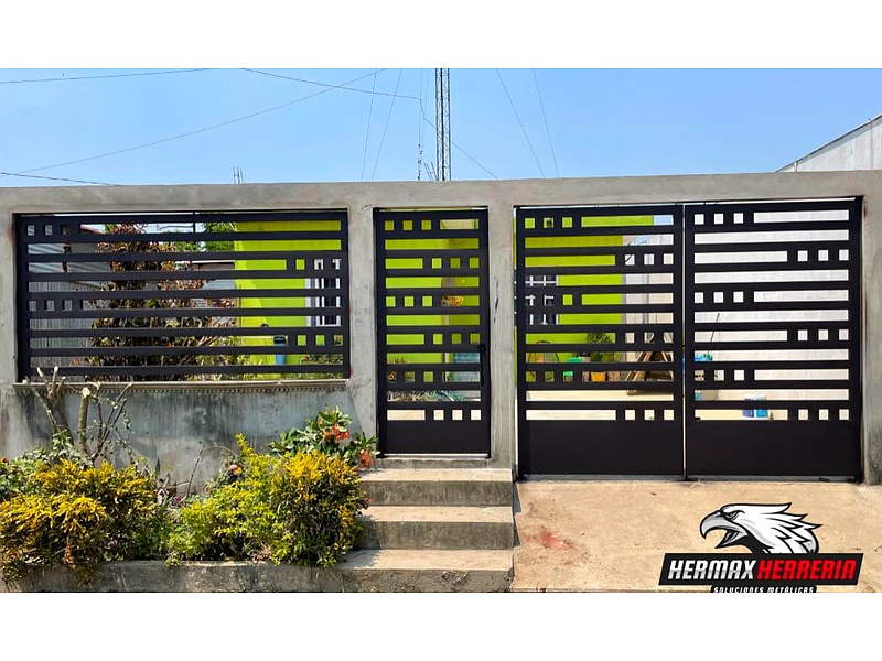 Portón de Herrería Minimalista, Villahermosa