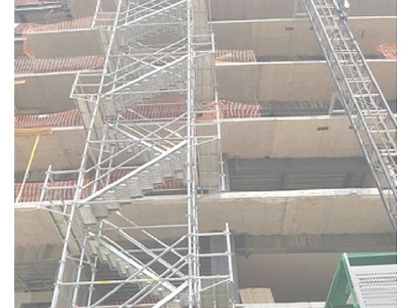 Escalera Acero México 