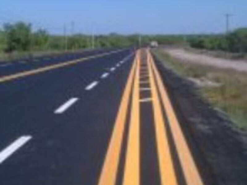 Obra de carreteras en Coahuila