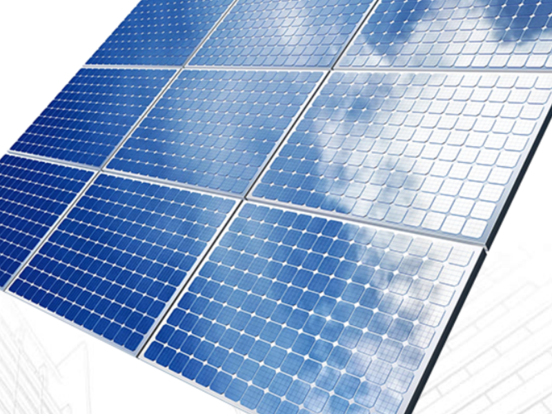 Paneles solares sobre lámina México