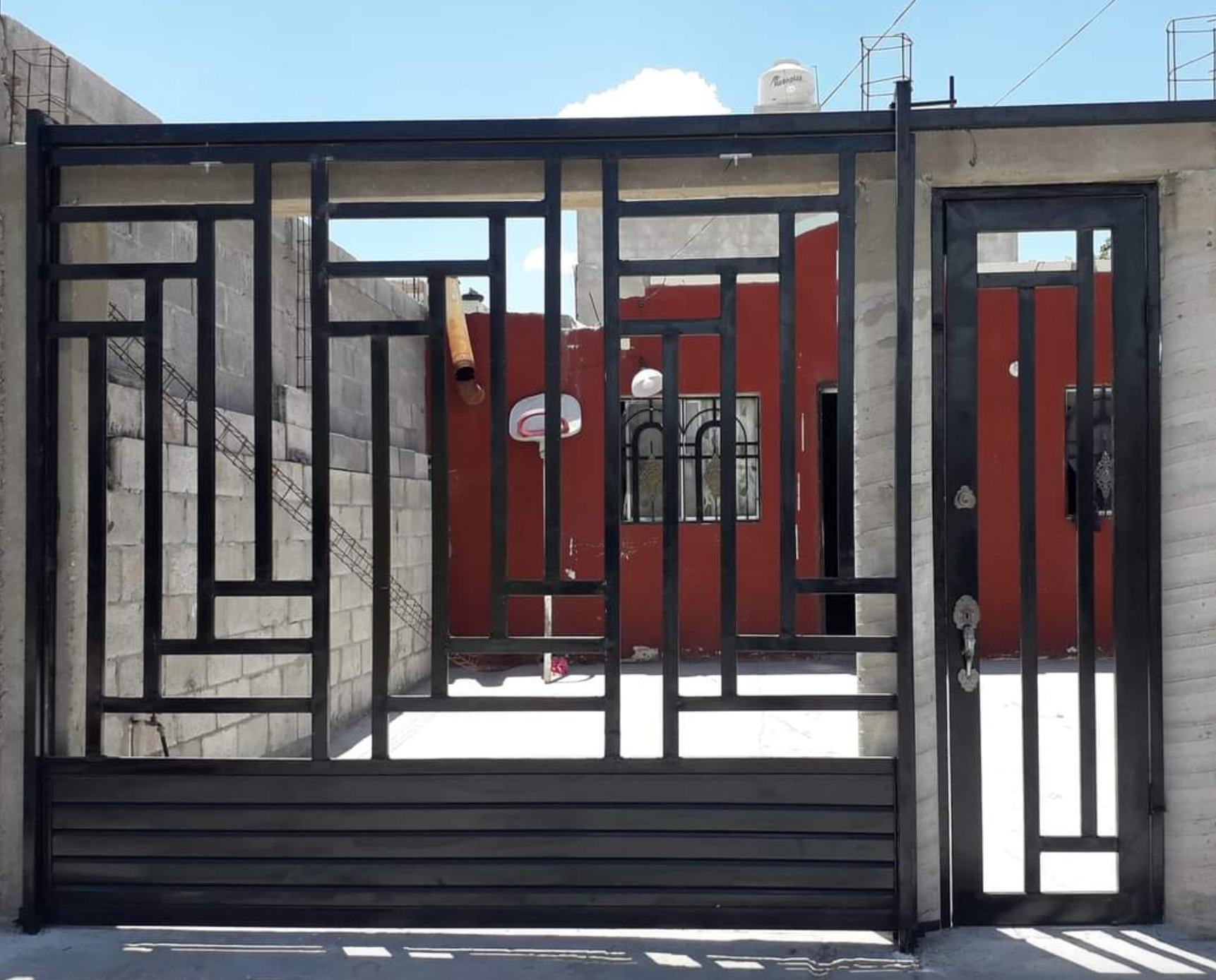 Portón corredizo Scarlet Black México 