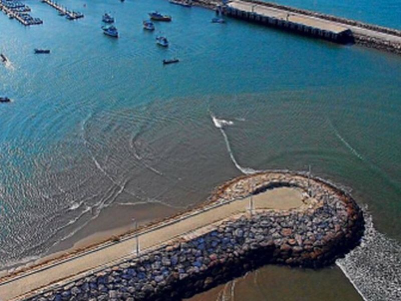Construcción muelles Comsa Manzanillo