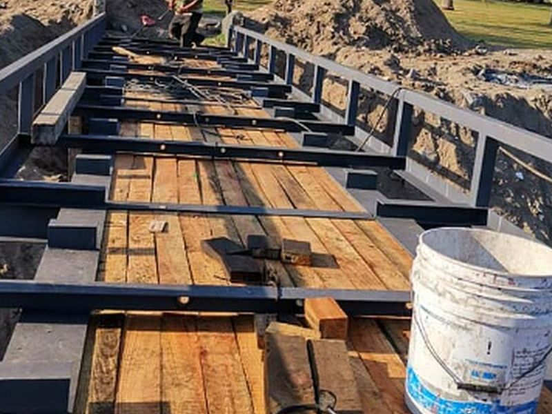 Construcción puente metálico Colima