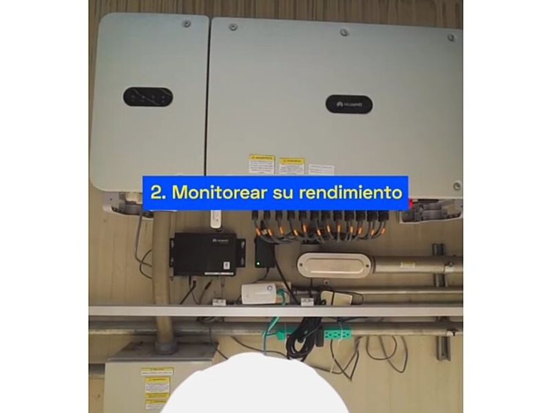 Monitoreo rendimiento panel solar México