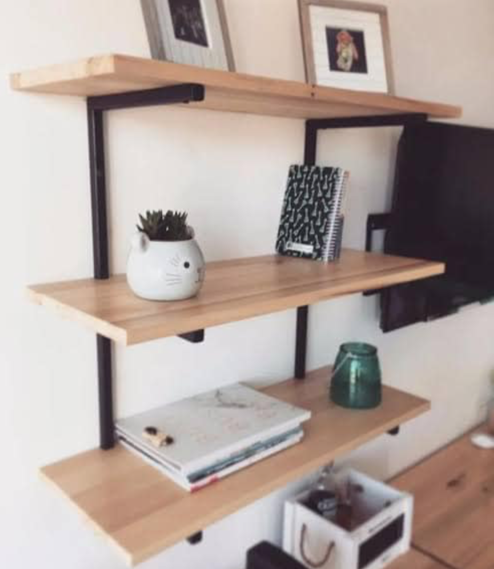 Librero en madera y herrería México 