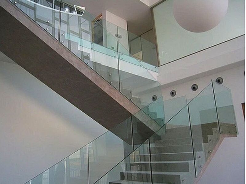 Escalera lezama Cristal templado Mexico 