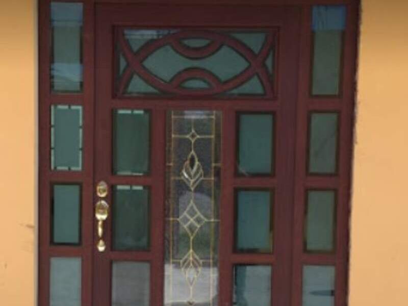 Puerta aluminio con chapa Cuautitlán