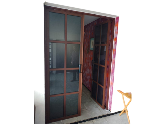 Puerta batiente en aluminio México