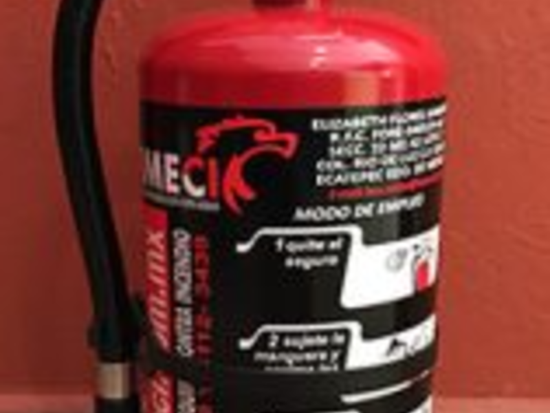 Extintor PQS 12.0 kg