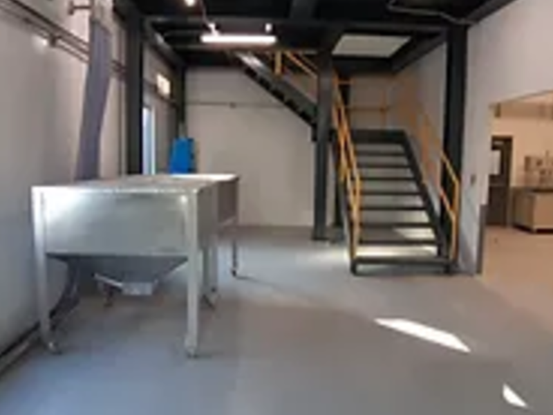 Mezzanine KUS México