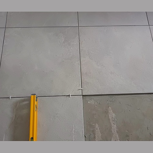 Instalaciones de pisos y azulejos•A’GRANADOS•