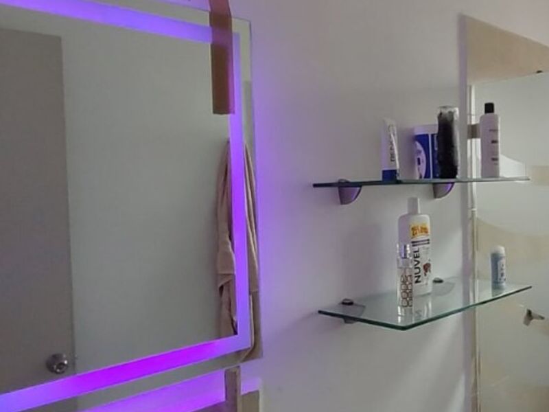Espejo esmerilado y luz LED México