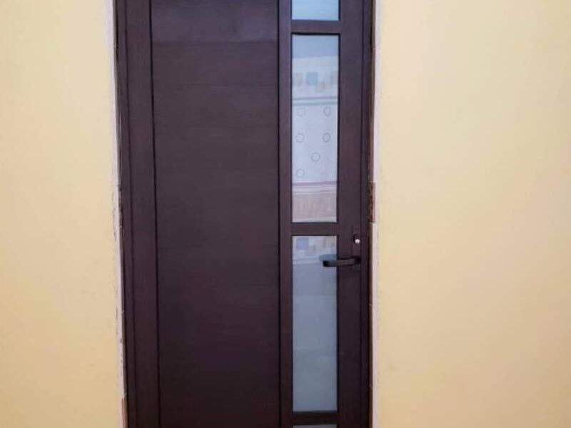 Puerta aluminio Naucapan