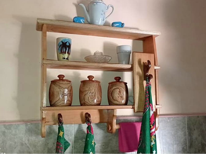 Repisa flotante de madera para la cocina Trabajos de carpintería para tu hogar Mexico
