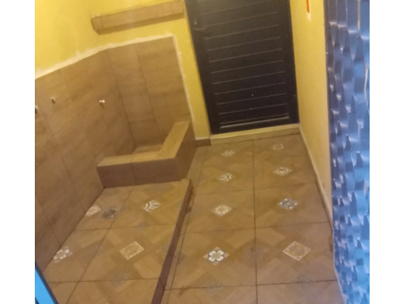 Instalación de cerámica en baños México Instalaciones de piso Ortiz