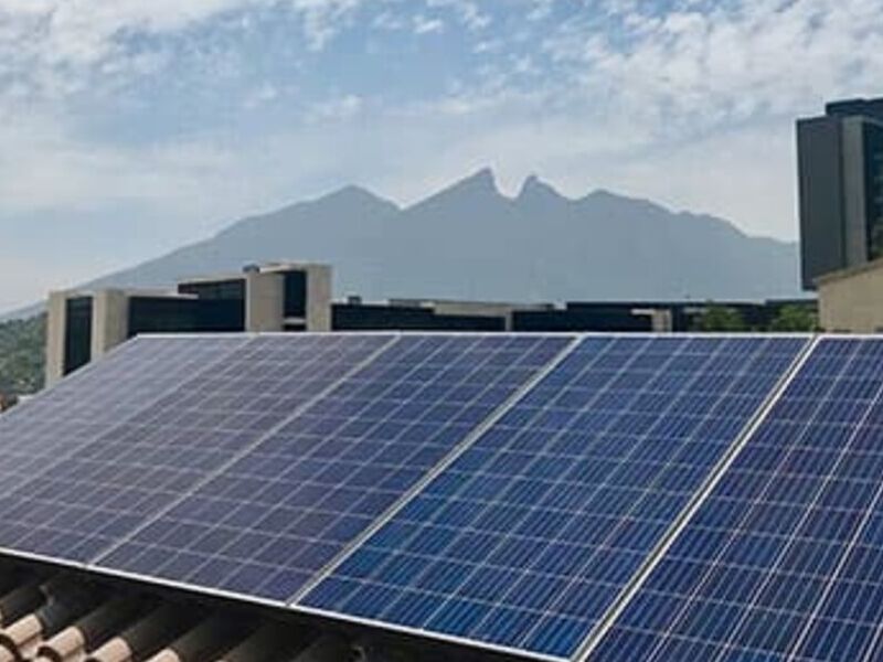 Paneles solares Monterrey México
