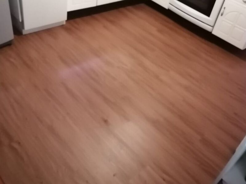 Instalación de piso SPC México 