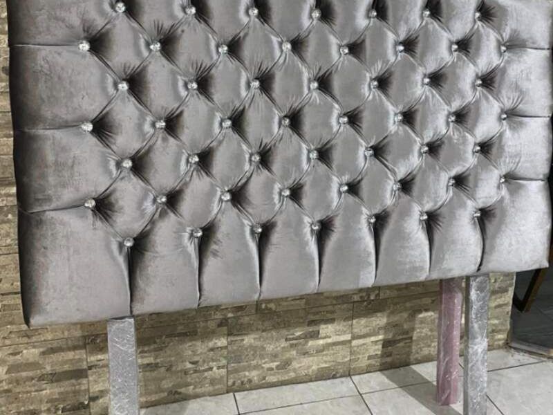 Cabecera matrimonial gris México