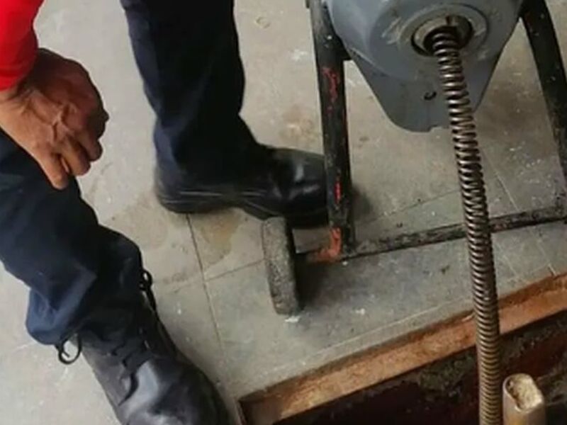 Con maquina eléctrica México