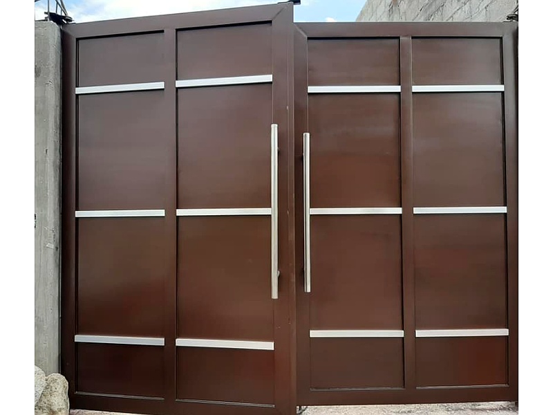 Portón de Metal México 