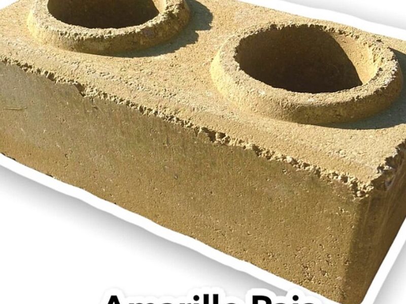Ladrillos ecológicos amarillo paja México