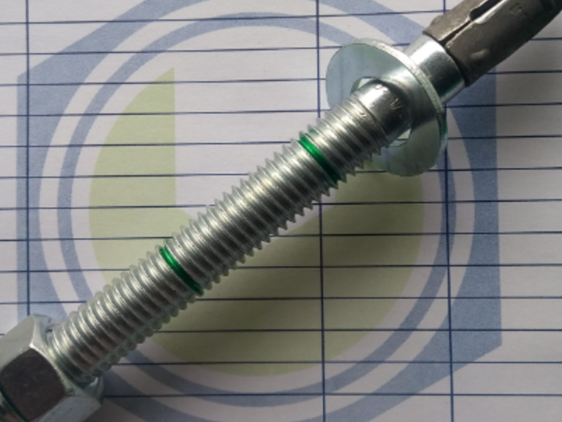 Tornillo taquete tipo cuña México
