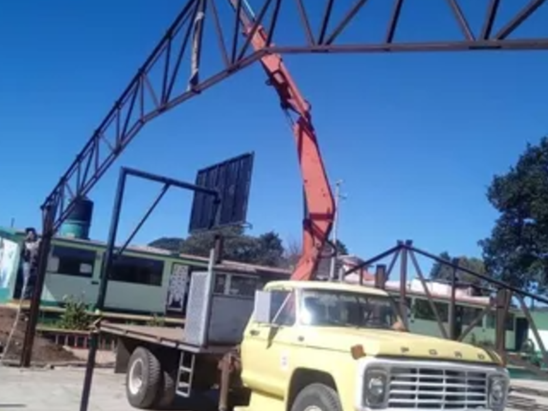 Grúas articuladas 1.5   Queretaro 