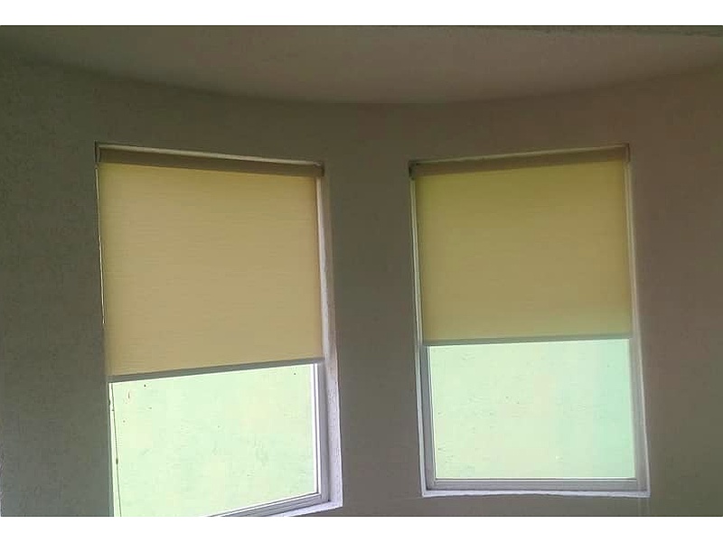 Persiana enrollable blanca México