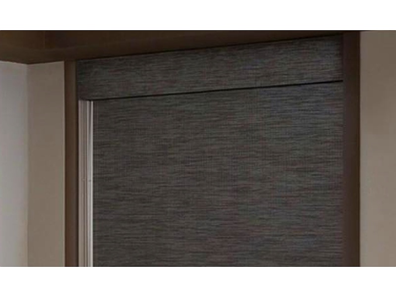 Persiana enrollable negra "Persianas Ramave Xalapa" México