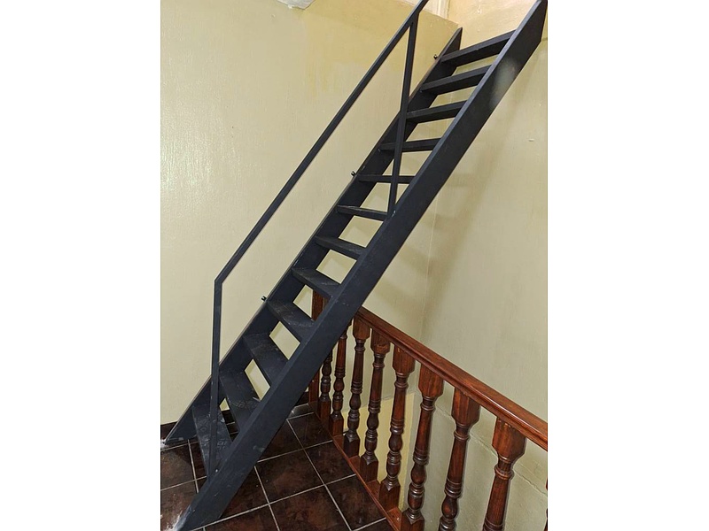 Fabricación de escaleras metálicas MEXICO