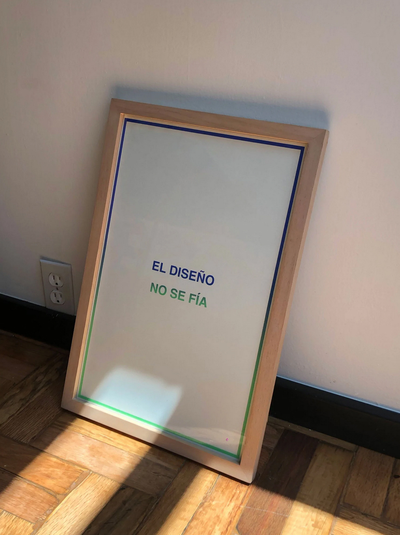 Poster "El Diseño No Se Fía"