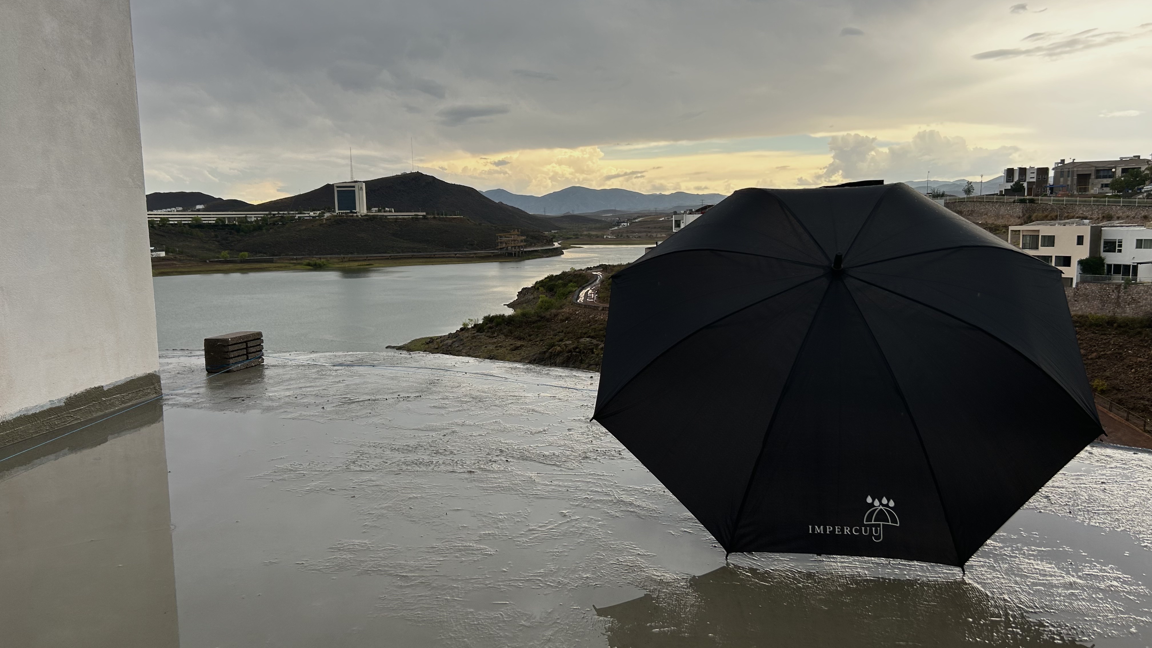Impermeabilización terrazas, fuentes y/o espejos de agua.