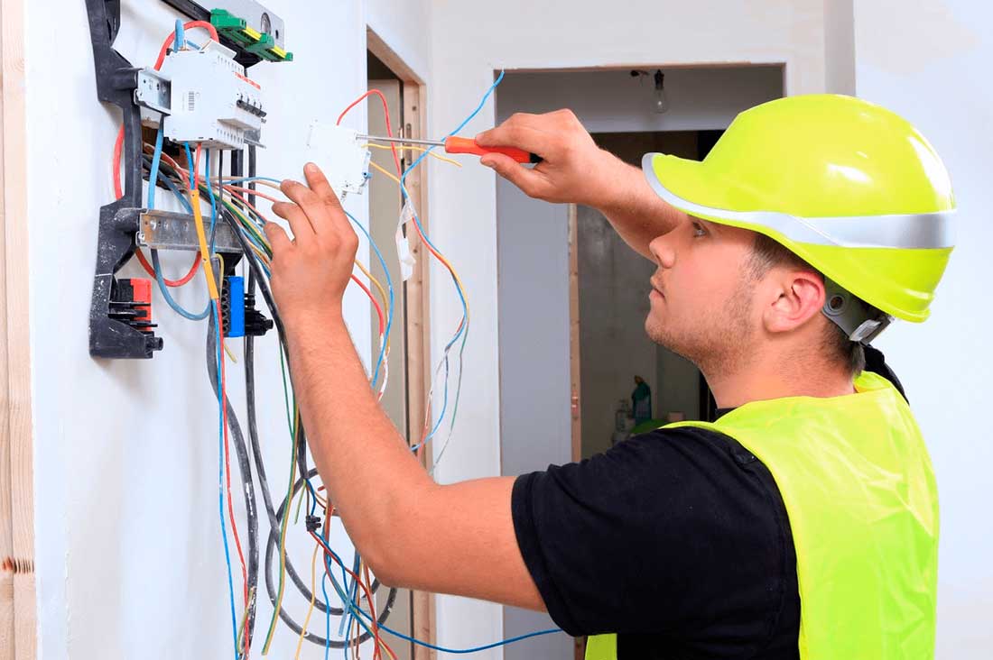 Obra de Instalaciones Eléctricas y Redes de Alumbrado