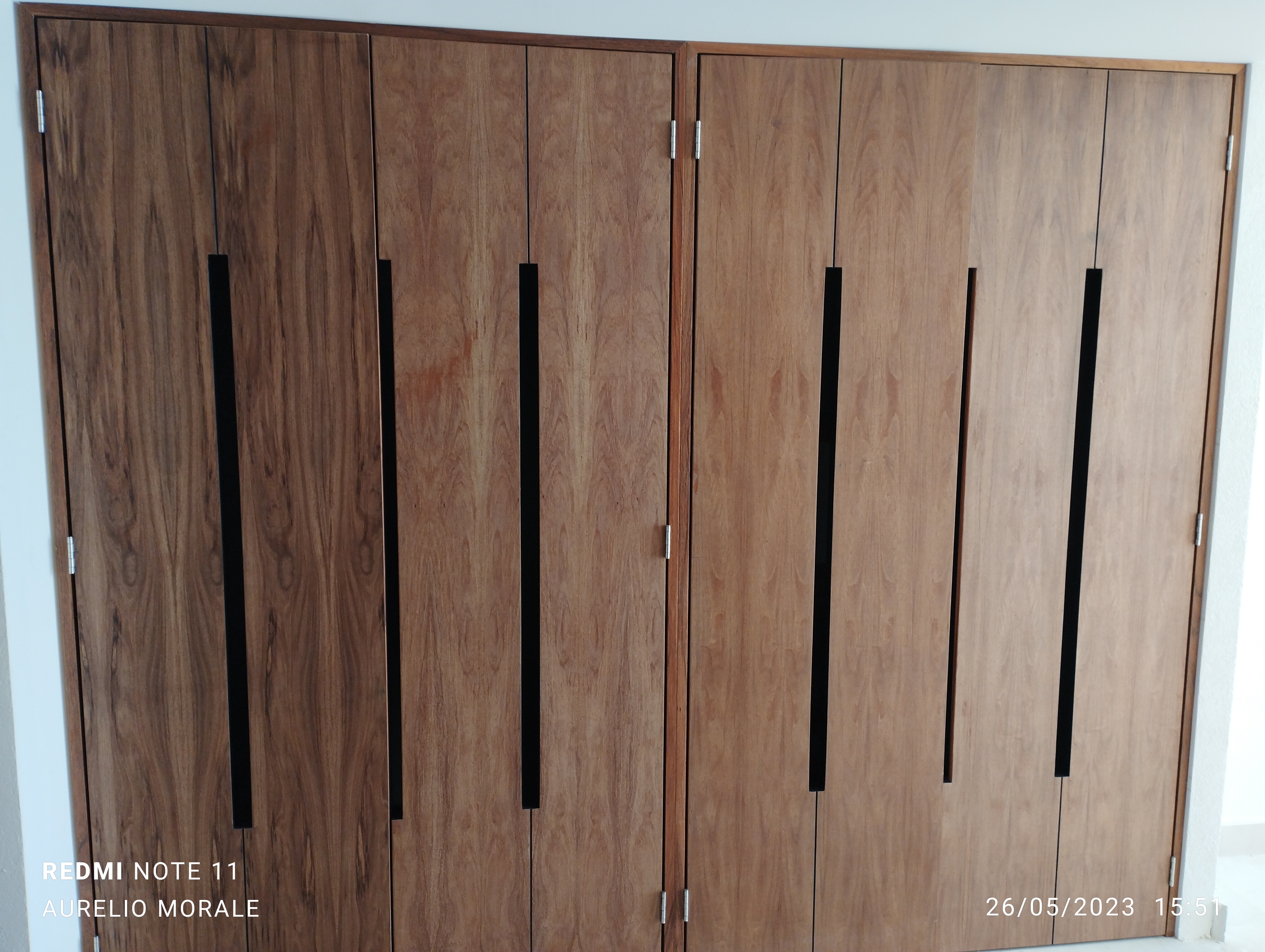 CLOSETS MADERA
