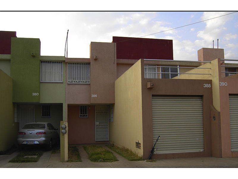 DISEÑO Y CONSTRUCCIÓN DE FRACCIONAMIENTOS
