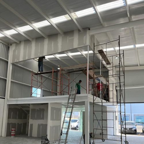 Construcción y remodelación de espacios