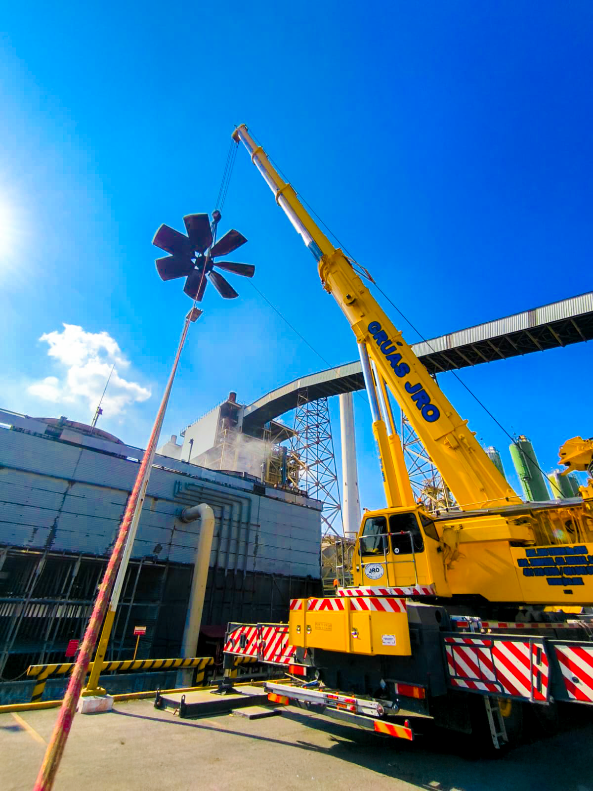 Grúa Liebherr LTM 1300