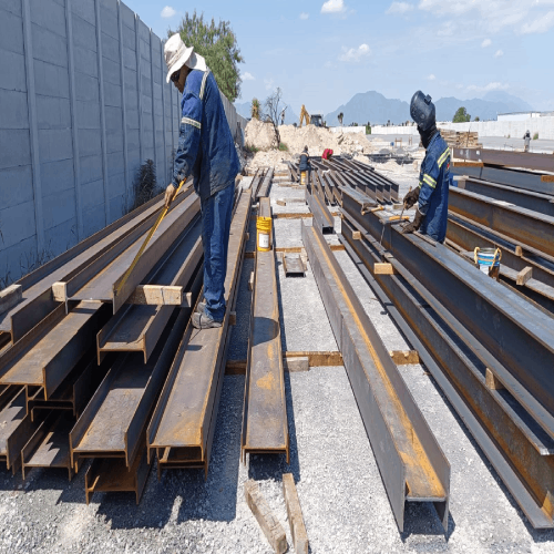 Fabricación y montaje de estructura metálica