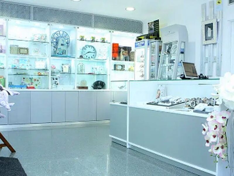 VITRINA DE VIDRIO EN IRAPUATO