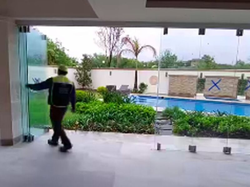 Puerta vidrio templado Monterrey 