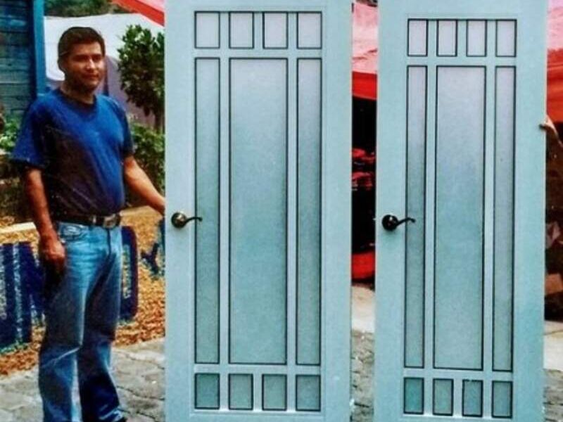 Puerta aluminio blanco México