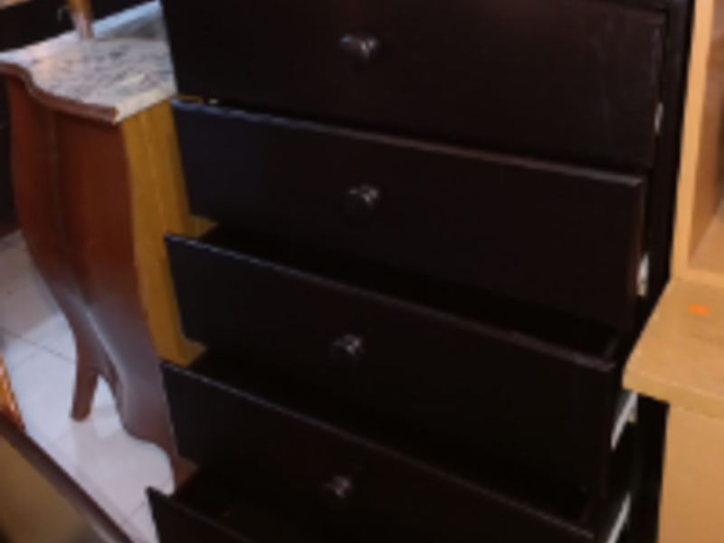 Comoda de madera Nezahualcóyotl