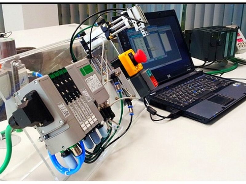 PROGRAMACIÓN BRAZOS ROBÓTICOS MÉXICO